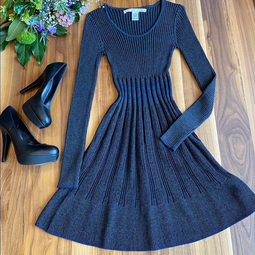 Gray/Navy Blue Dress, size S